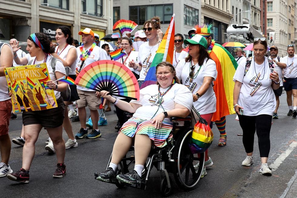 photo gallery NYC lgbtq pride parade 2024