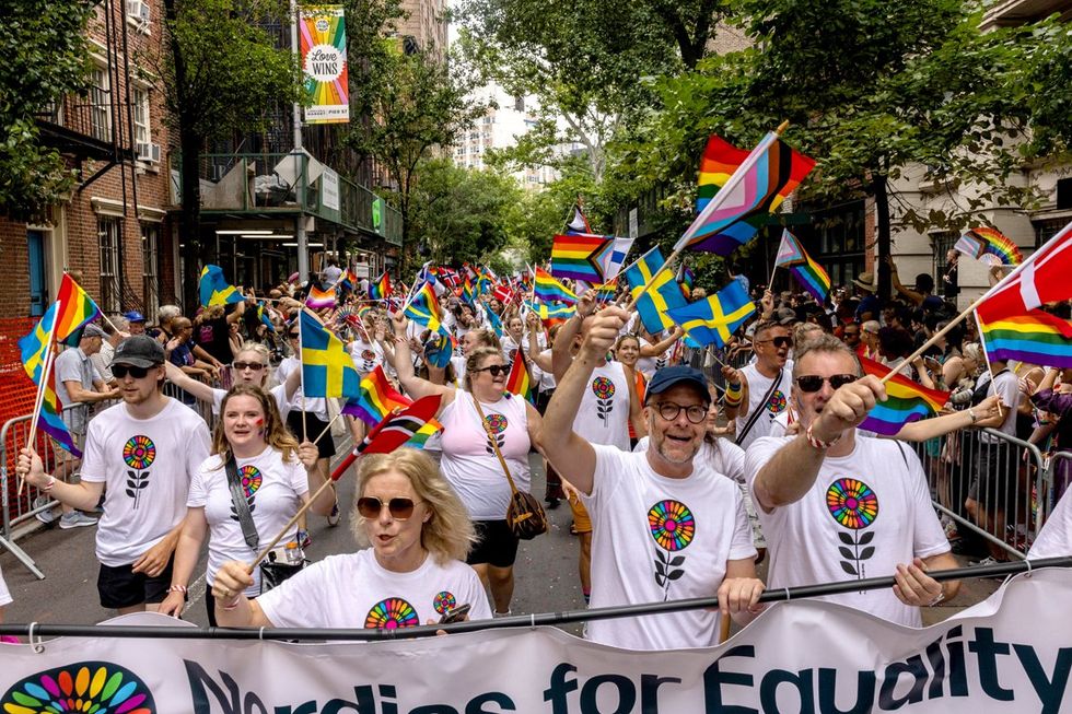 photo gallery NYC lgbtq pride parade 2024