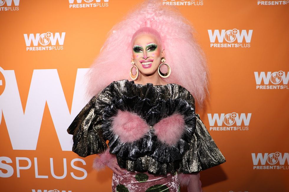photo gallery Sketchy Queens S2 Premiere Event