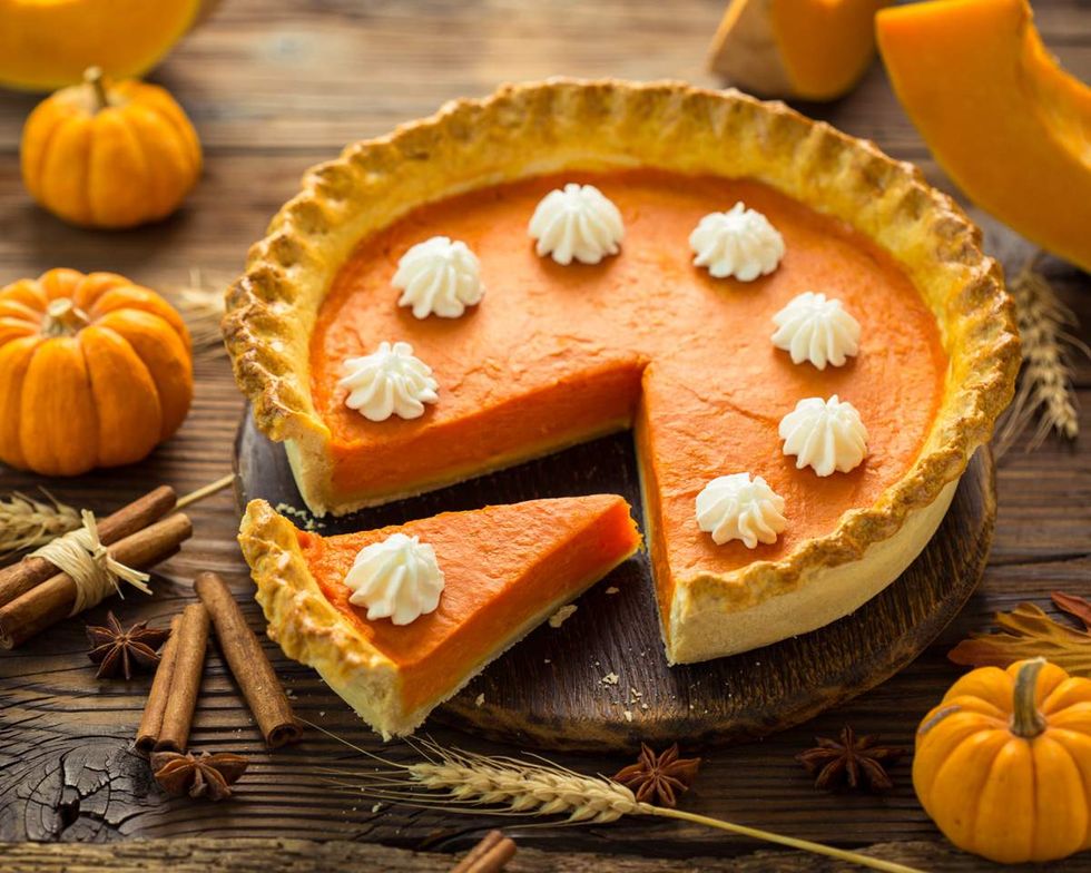 pumpkin pie with whipped cream