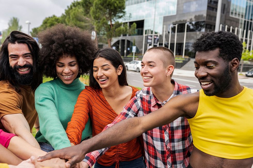 queer people banding together