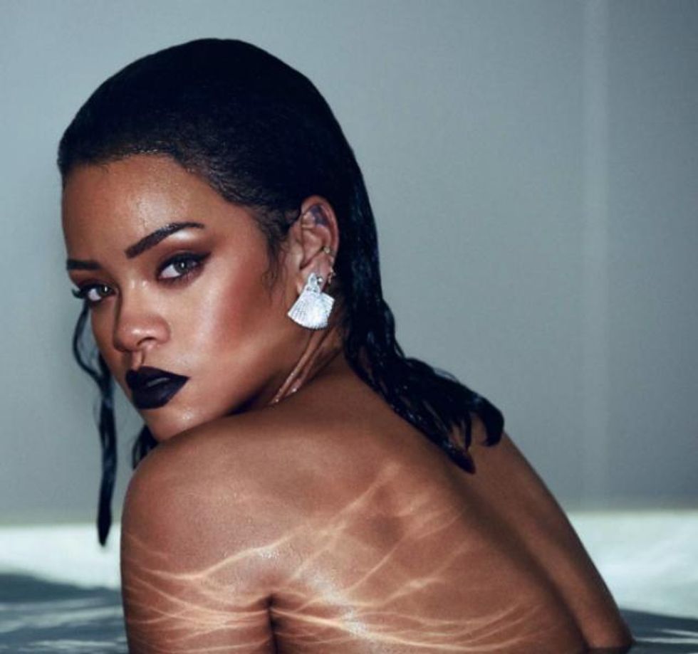rihanna_3.jpg