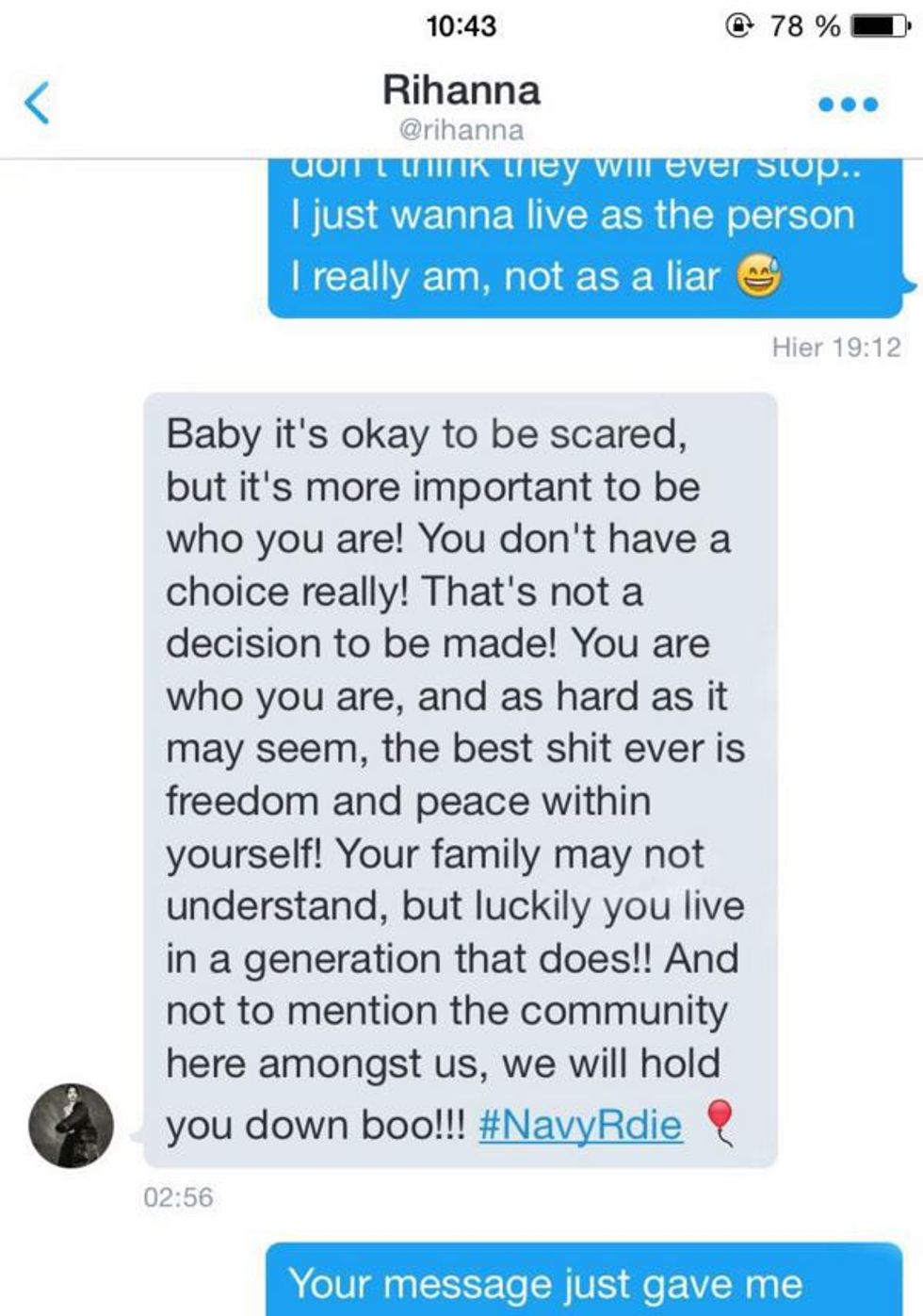 rihanna-dm-gay-fan-1