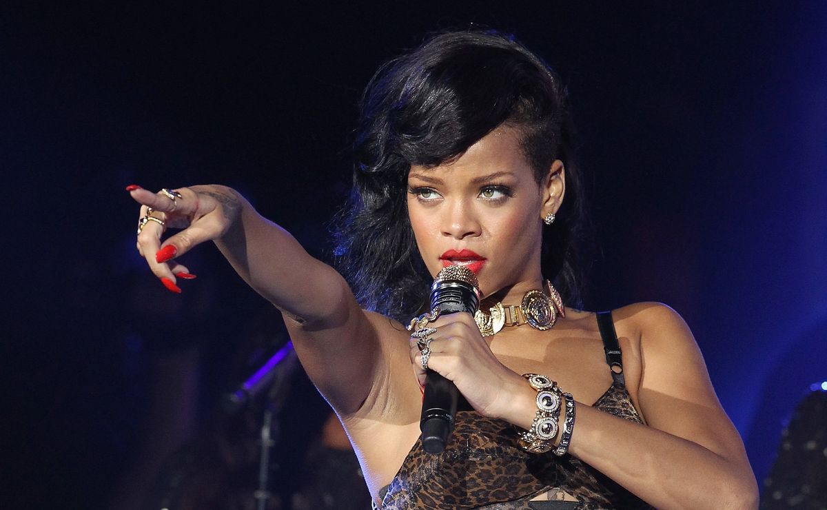 Rihanna New Music Smurf Movie