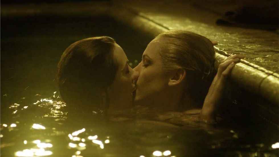 Sara & Alex in \u2018Breaking the Girls\u2019