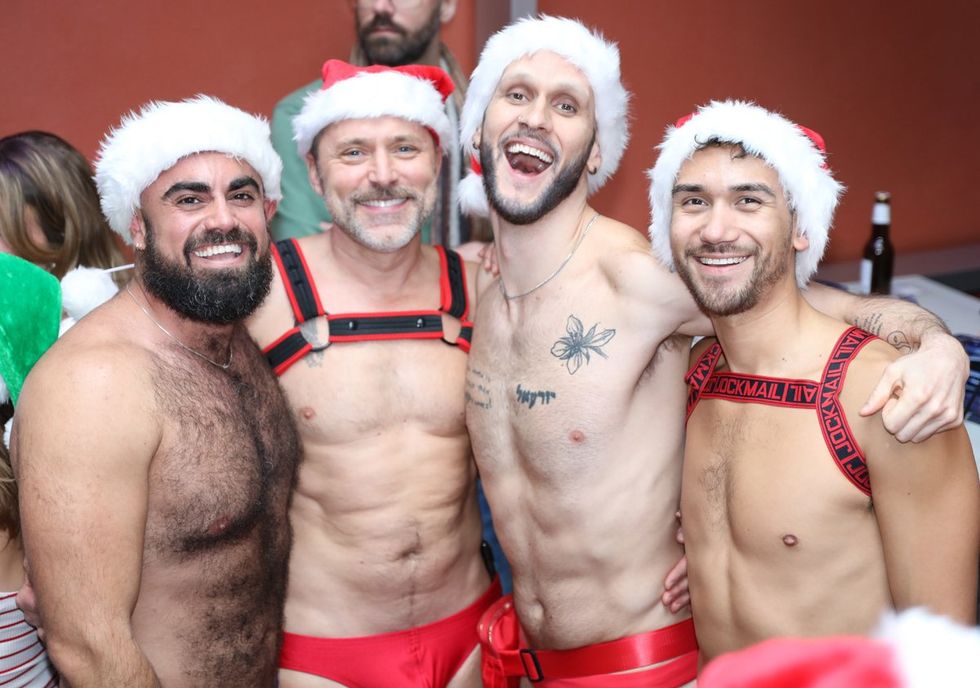 Sidetrack Chicago Santa Speedo Run 2023