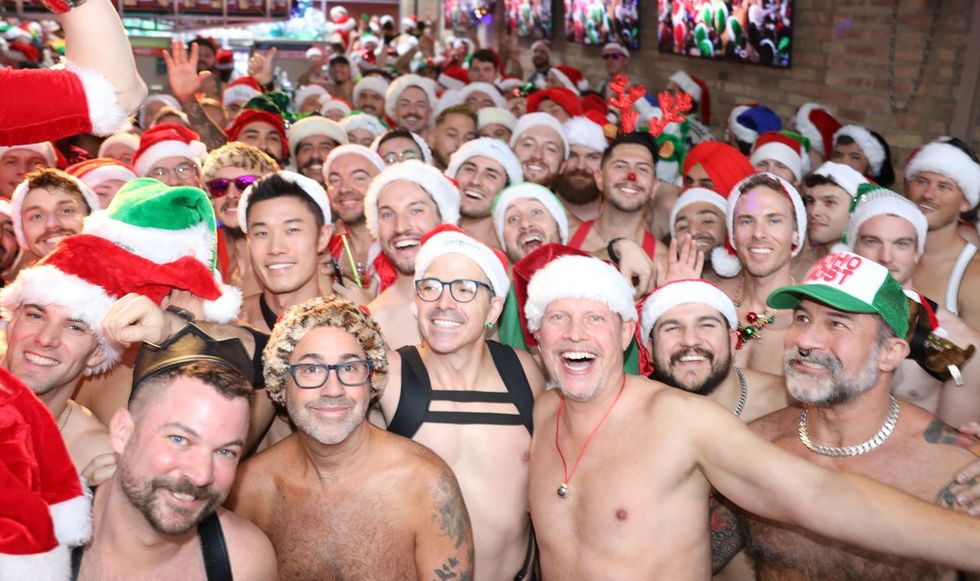 Sidetrack Chicago Santa Speedo Run 2023