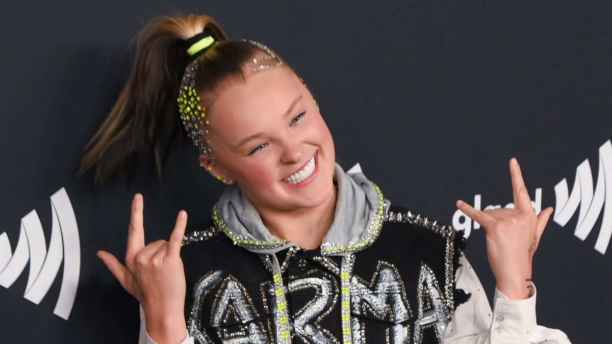 Singer and dancer JoJo Siwa is set to release her new song Karma