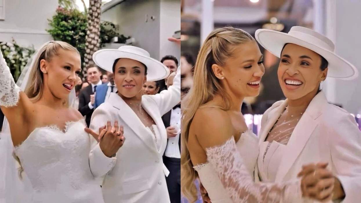 Soccer players Marta Vieira da Silva and Carrie Lawrence get married