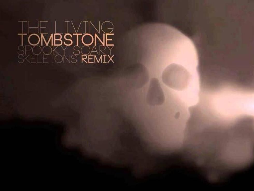 spooky_scary_skeletons