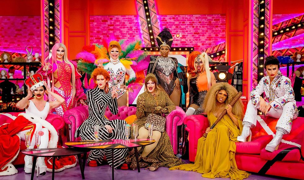 the cast of DRUK in the werk room