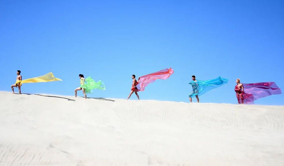 The Hastings Gallery - COLORS OF THE WIND