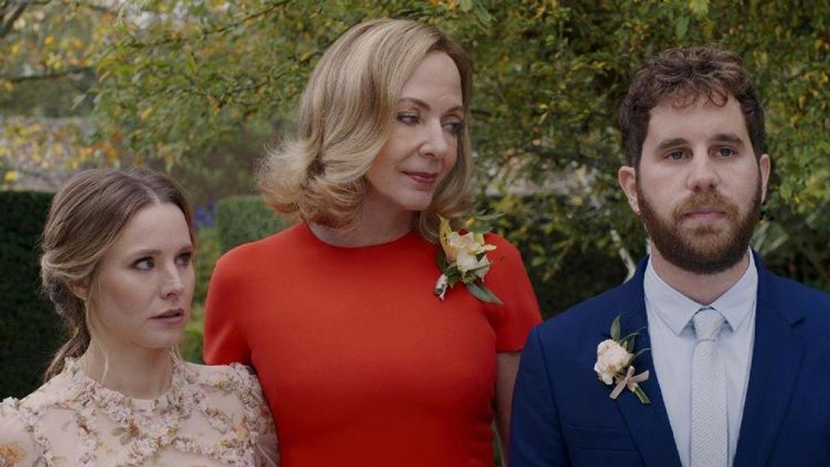 Watch The Trailer For Amazons The People We Hate At The Wedding 