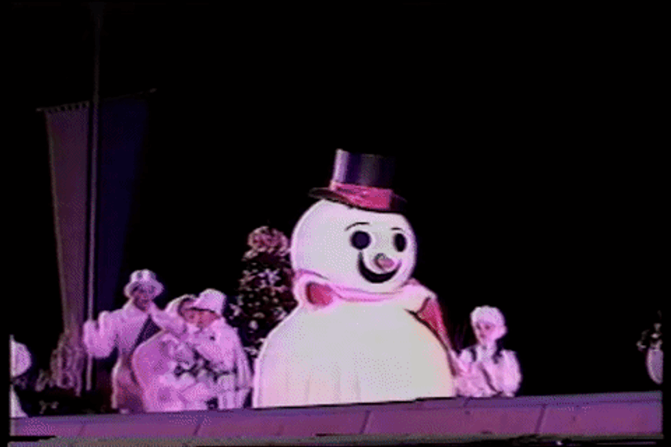 This is a GIF of a snowman.
