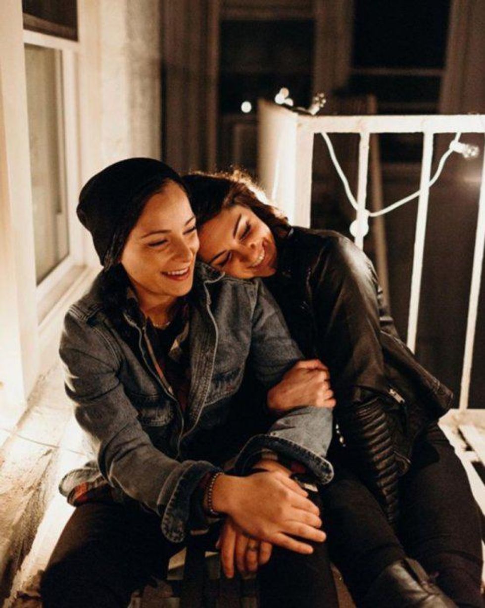 This Photographer Takes Stunning Wedding Portraits of Women In Love