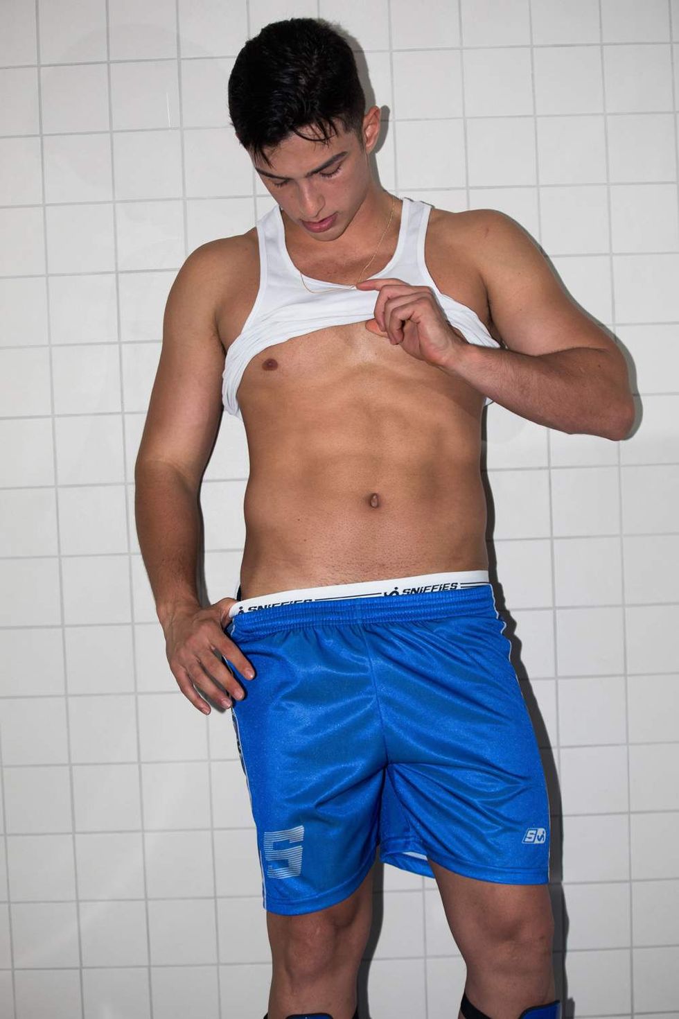 \u200bSniffies Team Player Capsule