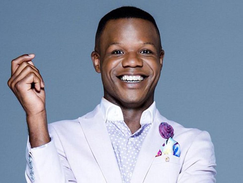 Valent\u00e9, "Zoe Ever After"