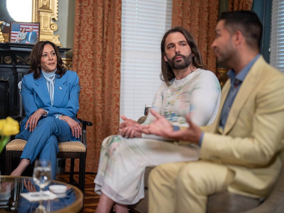 VP Kamala Harris meeting queer eye cast celebrate 20 years