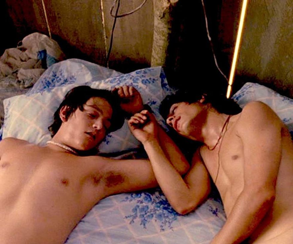 'Y tu mam\u00e1 tambi\u00e9n' (2001)