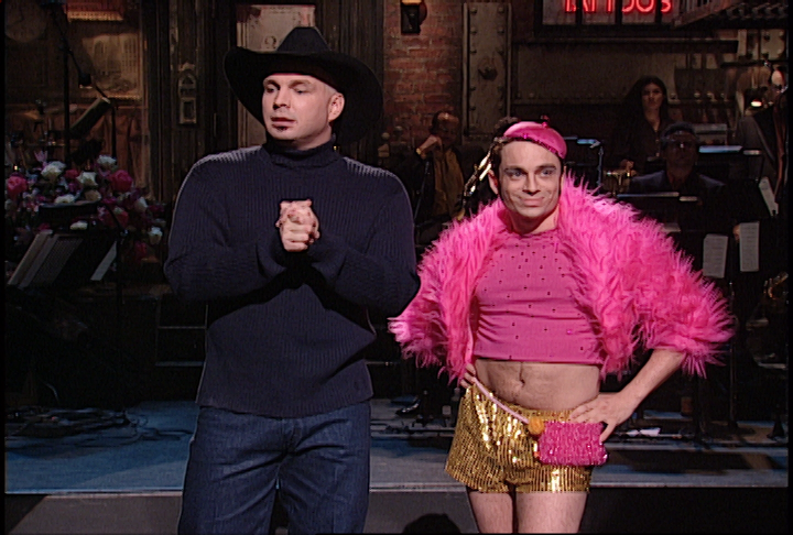 7 of the Best LGBT Moments from SNL.