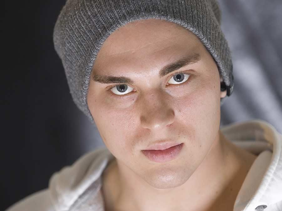 10 Misogynistic Things Queer Men Need to Give Up