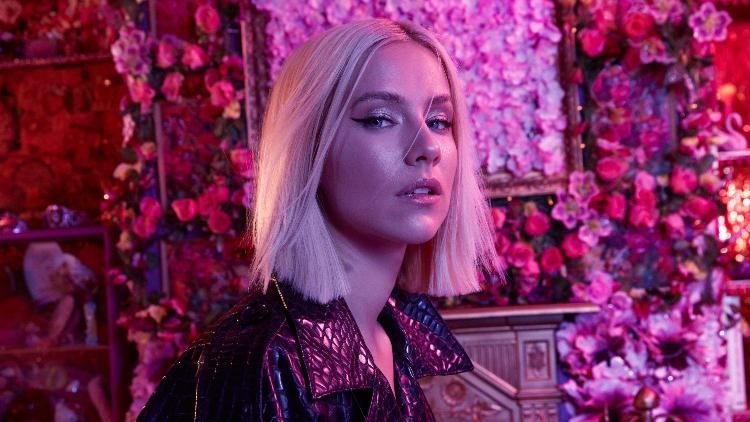 Dagny Finds Dancefloor Euphoria on New Album 'Strangers/Lovers'