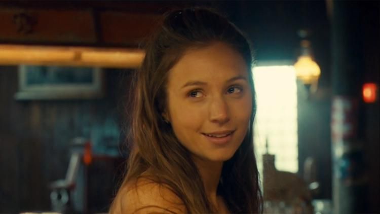 dominique-provost-chalkley-wayhaught-wynonna-earp-comes-out-as-queer-lgbtq.jpg