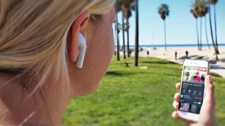 These Earbuds Look Exactly Like AirPods 
