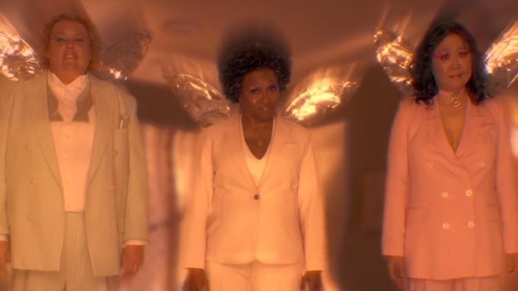 Fairy Gay Mothers Mentor Kat Dennings In Exclusive Friendsgiving Clip