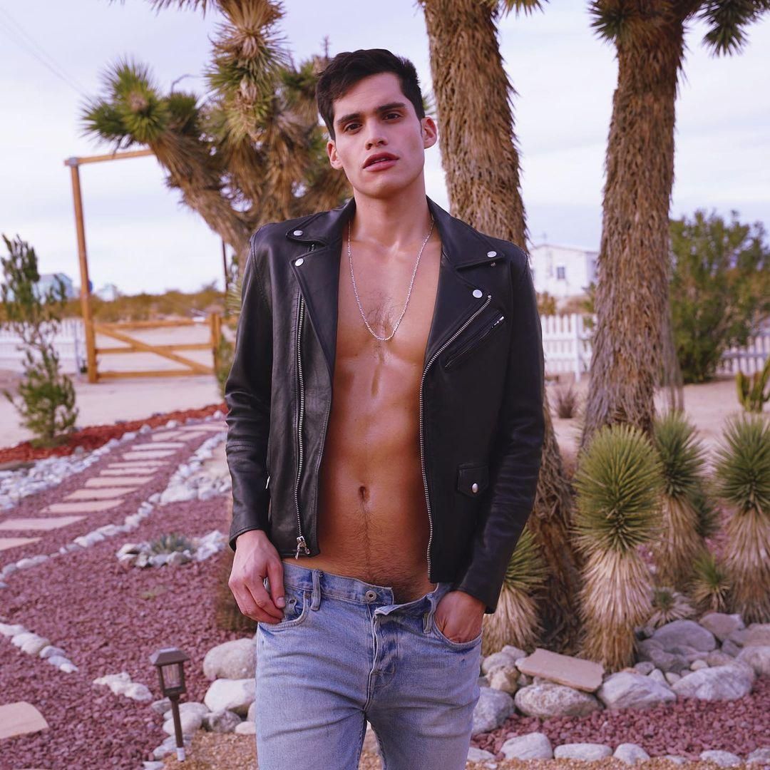 guess pride collection 2021